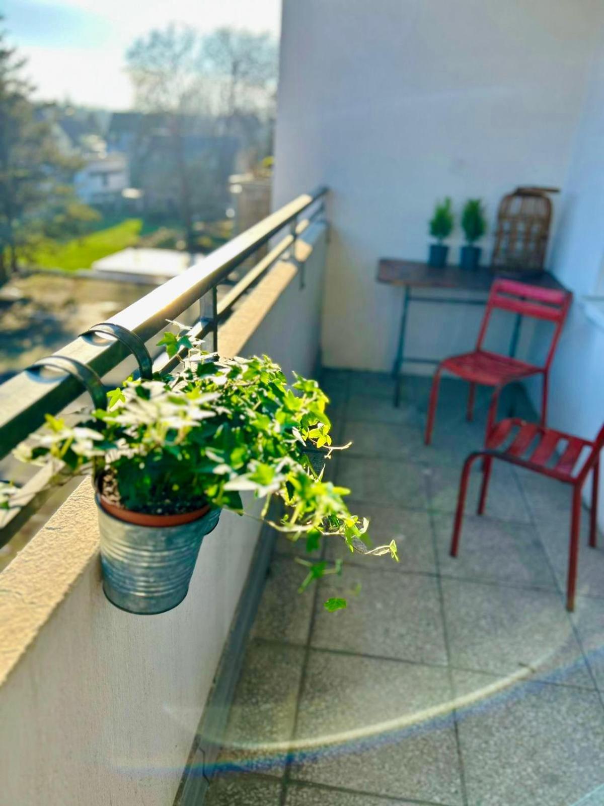 Feelslikehome - Wunderschoene Und Zentrale Wohnung Mit Balkon&Parkplatz Bochum Dış mekan fotoğraf